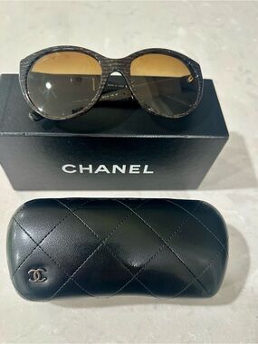 Authentic CHANEL Round  1/2 velvet Brown Frame Sunglasses with Brown Lenses